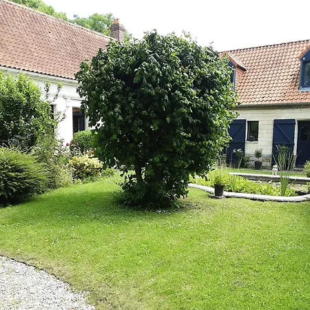 La Grange De Fermont بيت ضيافة